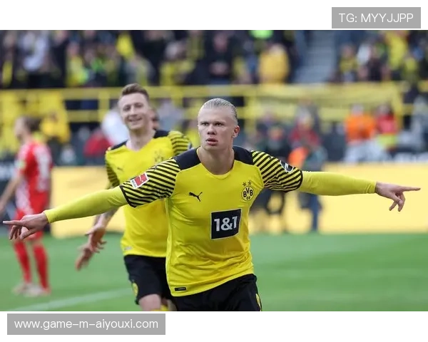 哈兰德缺席曼联告急——球队的未来仍在迷雾中