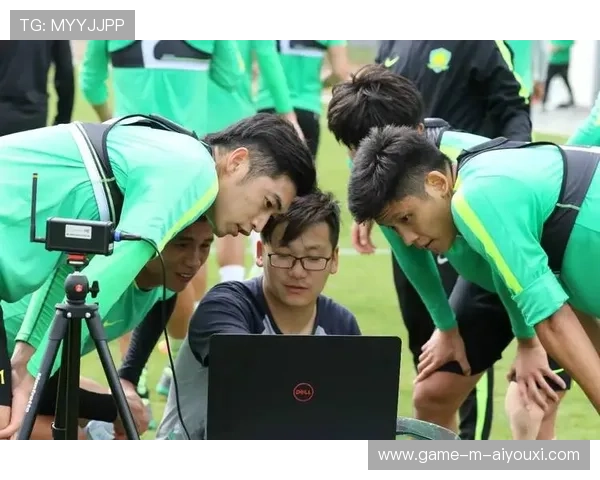 国少队进行高节奏训练，储备体能持续增强