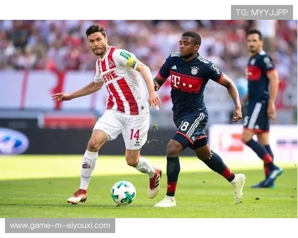 拉斐尔·莱万边路推进再入一球