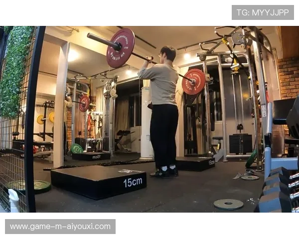 举重训练营引进动作捕捉与力学分析设备，举重 技术